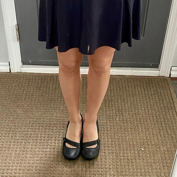 Cute, Classy, Vintage-looking Black  Heels from Naturalizer - Picture 2 of 16